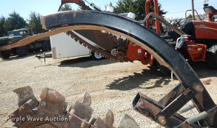 image for item DK1775 2007 Ditch Witch 1330  trencher