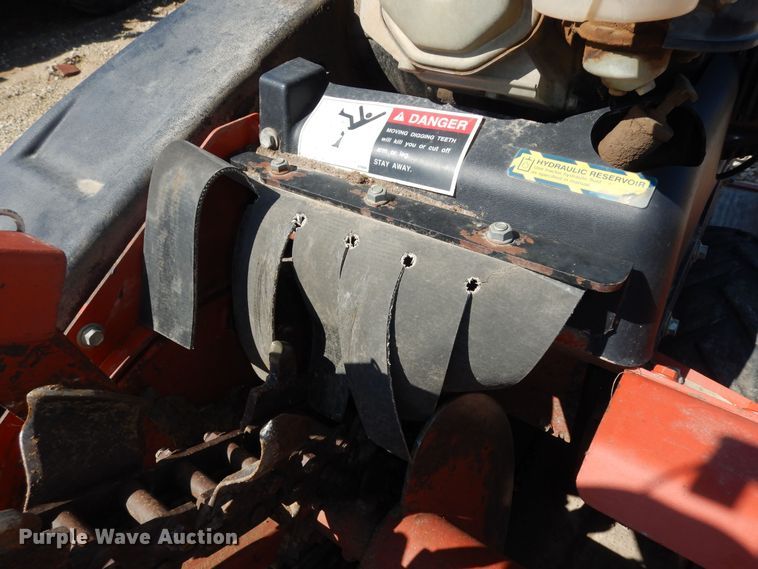 image for item DK1775 2007 Ditch Witch 1330  trencher