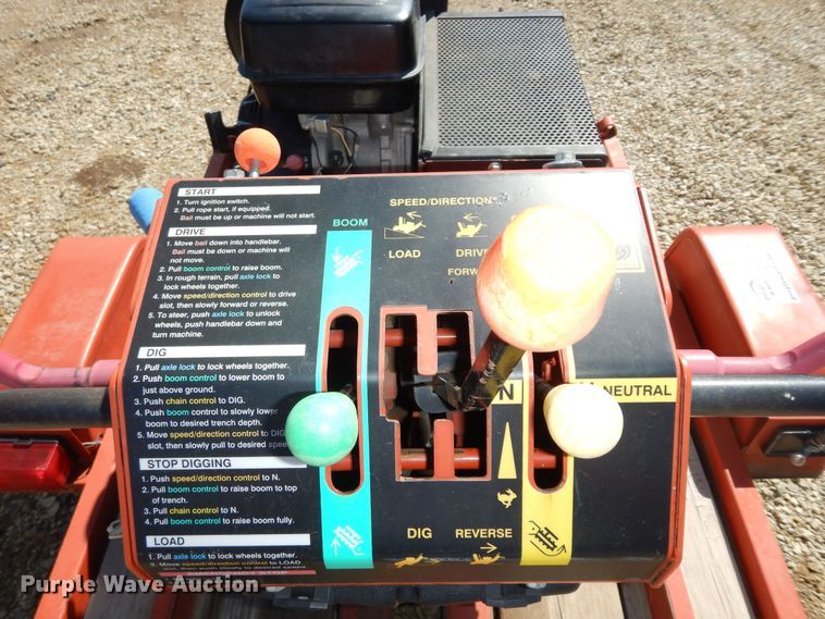 image for item DK1775 2007 Ditch Witch 1330  trencher