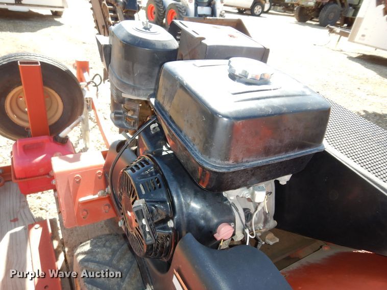image for item DK1775 2007 Ditch Witch 1330  trencher