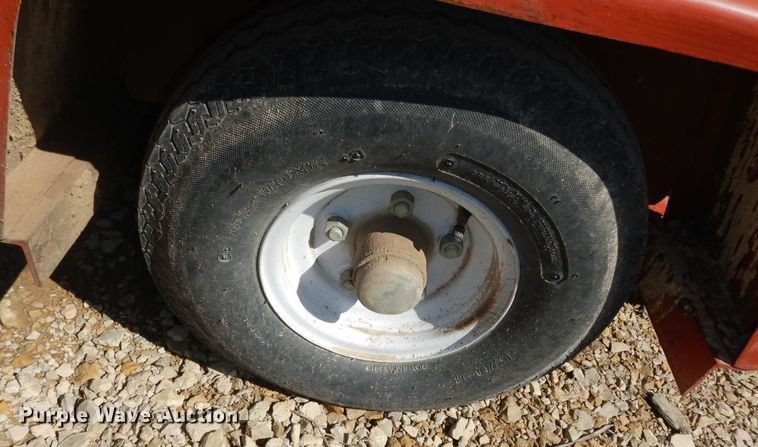 image for item DK1775 2007 Ditch Witch 1330  trencher