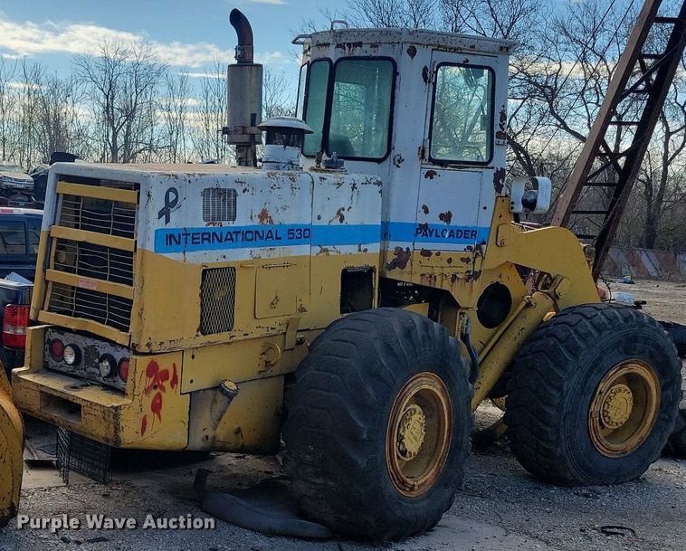 image for item DK5231 International 530  wheel loader
