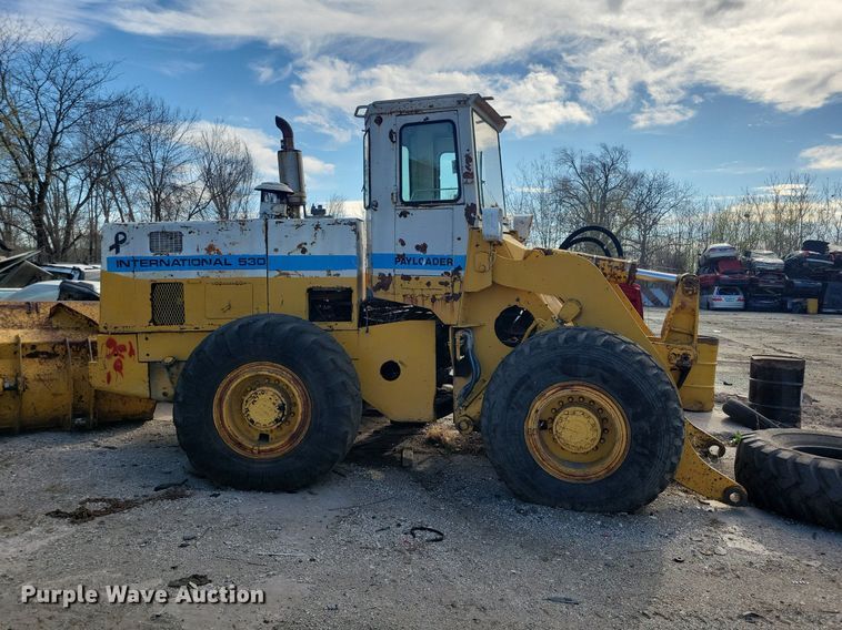 image for item DK5231 International 530  wheel loader