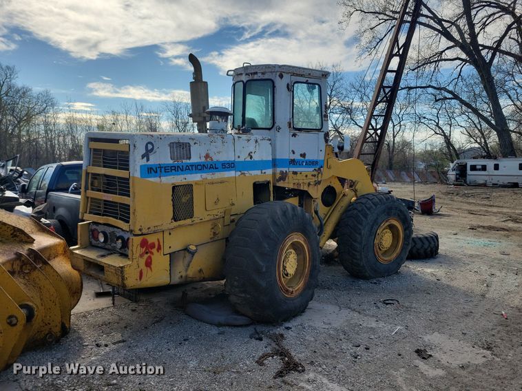 image for item DK5231 International 530  wheel loader