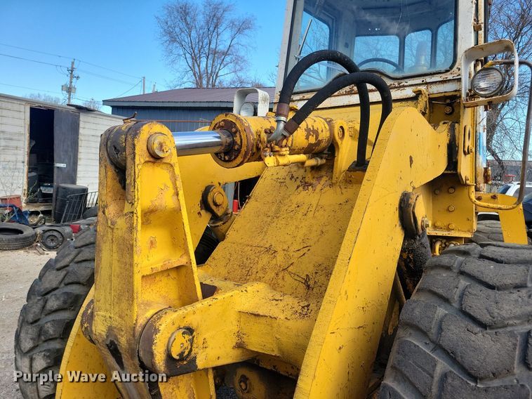 image for item DK5231 International 530  wheel loader