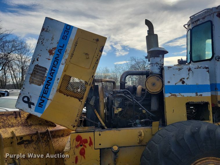 image for item DK5231 International 530  wheel loader
