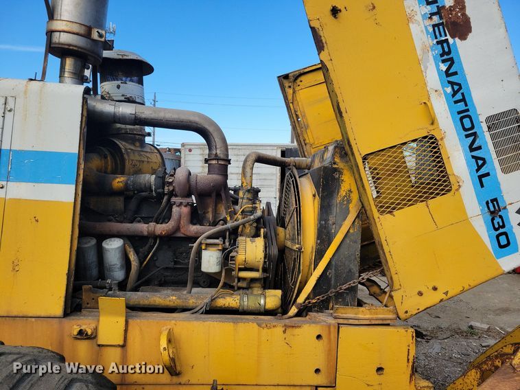 image for item DK5231 International 530  wheel loader