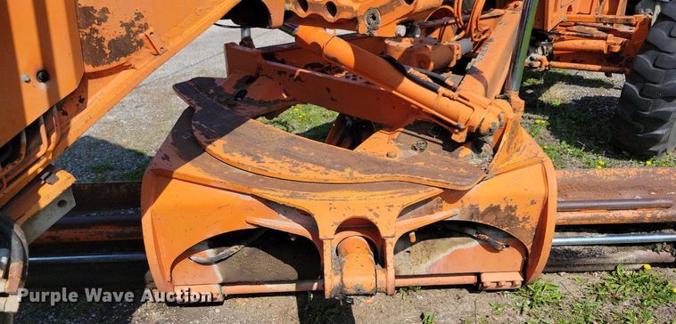 image for item DK5232 1983 John Deere 670A  motor grader