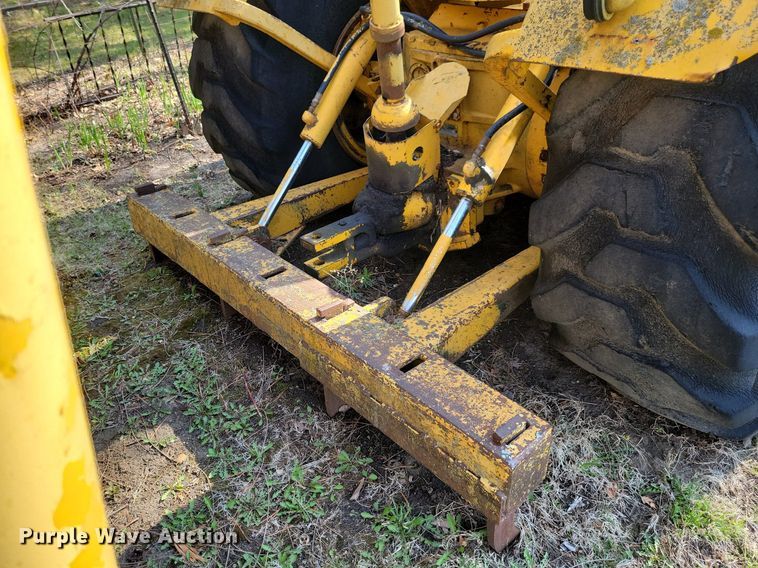 image for item DK5233 John Deere 760  elevating scraper