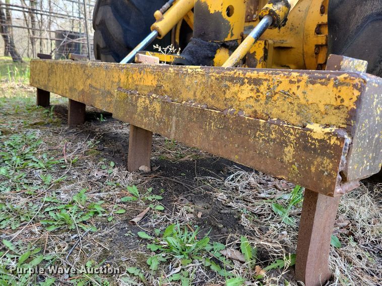 image for item DK5233 John Deere 760  elevating scraper