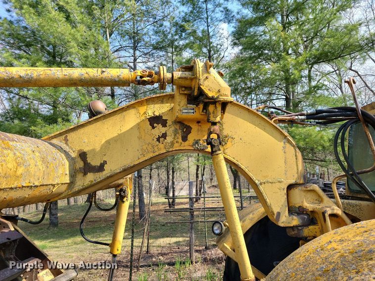 image for item DK5233 John Deere 760  elevating scraper