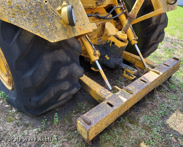 image for item DK5233 John Deere 760  elevating scraper