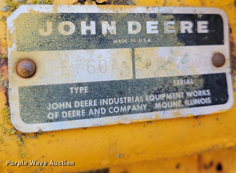 image for item DK5233 John Deere 760  elevating scraper
