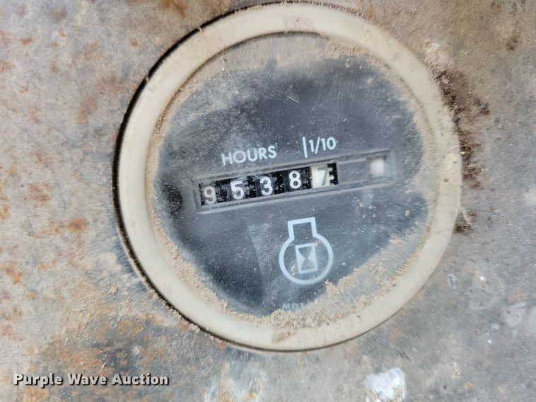 image for item DK5233 John Deere 760  elevating scraper