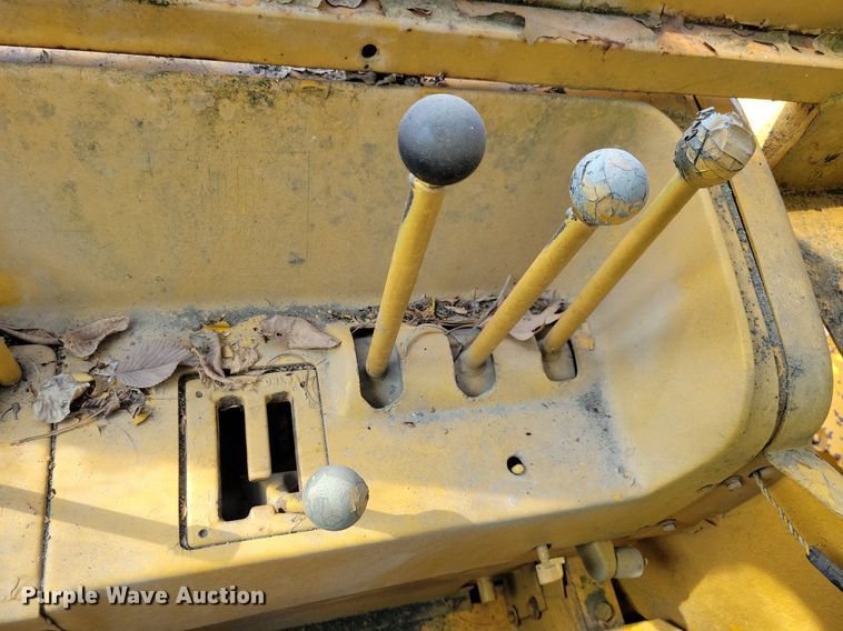 image for item DK5233 John Deere 760  elevating scraper