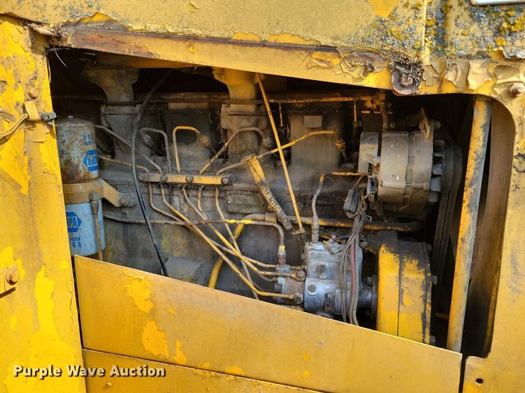 image for item DK5233 John Deere 760  elevating scraper