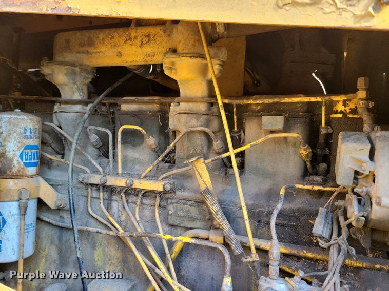 image for item DK5233 John Deere 760  elevating scraper