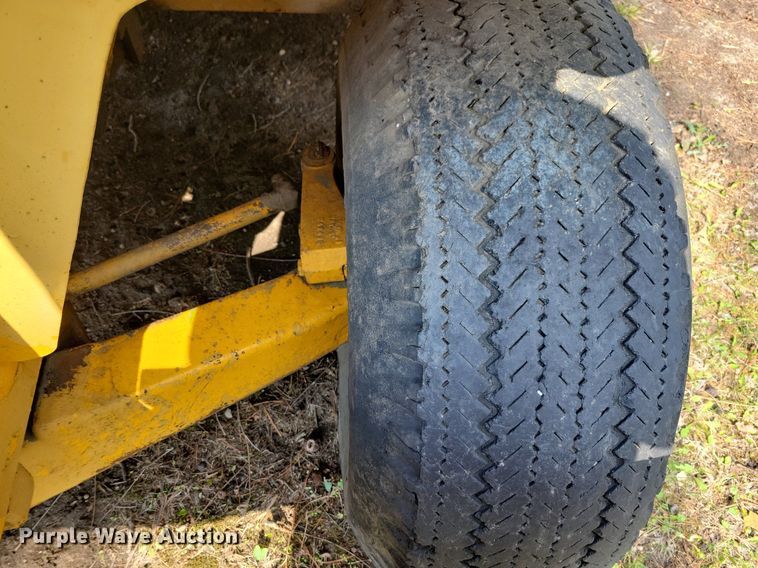 image for item DK5233 John Deere 760  elevating scraper