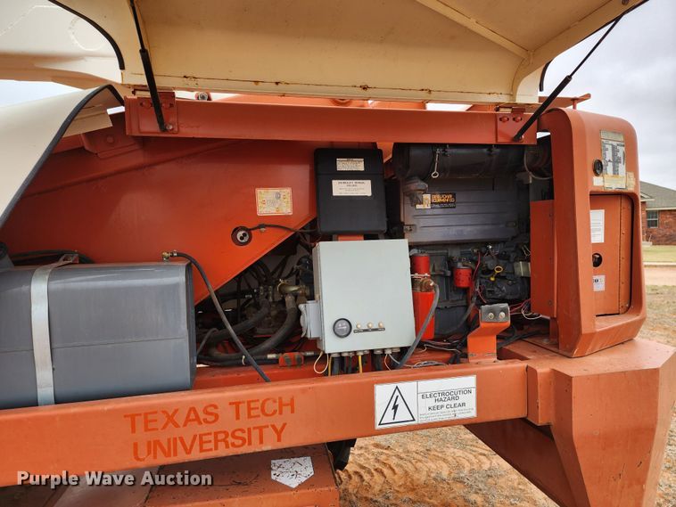 image for item DK6505 1998 Snorkelift Pro-66RDZ  boom lift