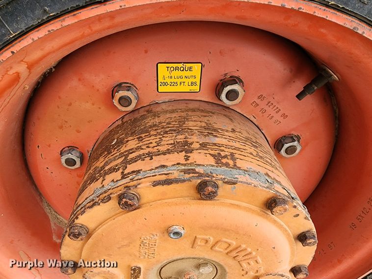 image for item DK6505 1998 Snorkelift Pro-66RDZ  boom lift