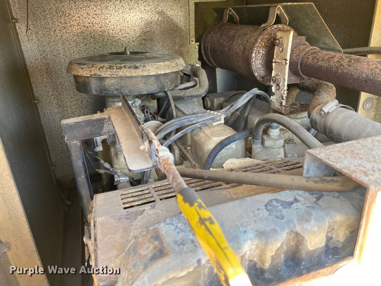 image for item DL7166 2000 Ford F350 Super Duty  utility bed pickup truck