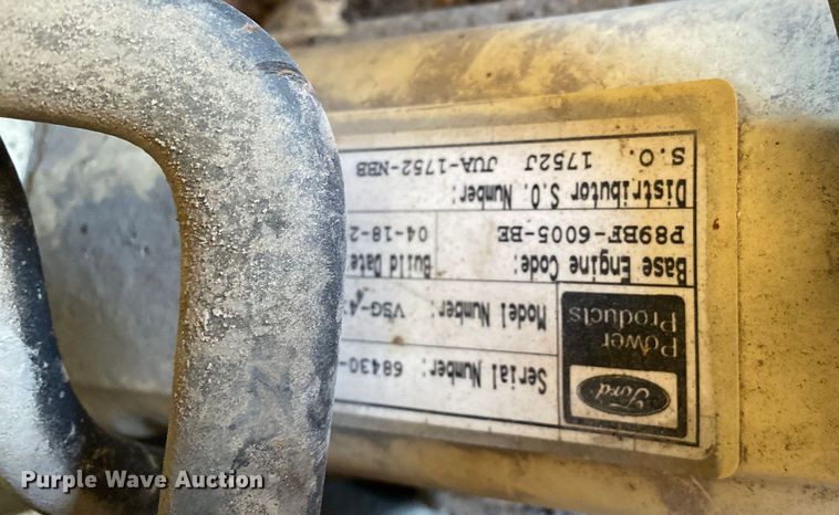 image for item DL7166 2000 Ford F350 Super Duty  utility bed pickup truck