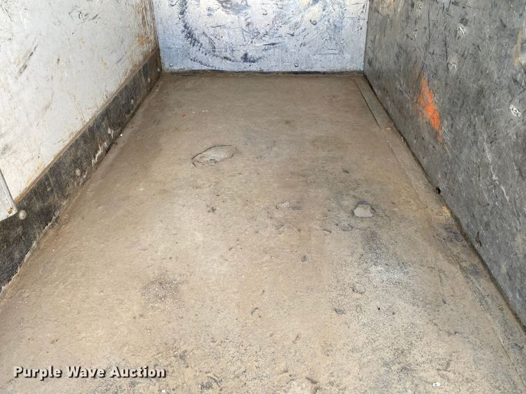 image for item DL7166 2000 Ford F350 Super Duty  utility bed pickup truck