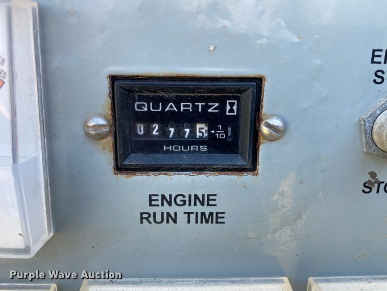 image for item DL7166 2000 Ford F350 Super Duty  utility bed pickup truck