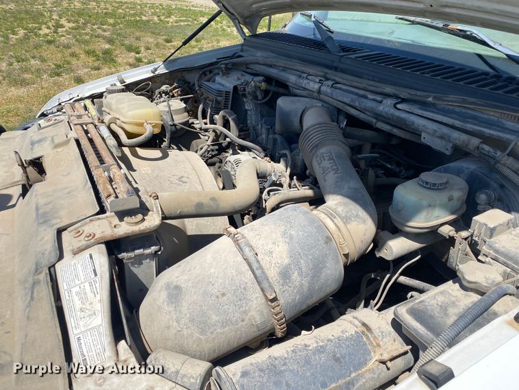 image for item DL7166 2000 Ford F350 Super Duty  utility bed pickup truck