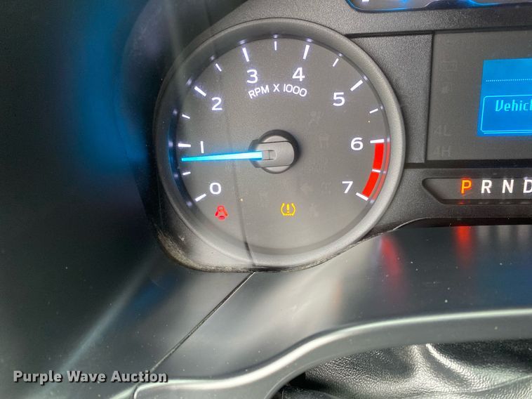 image for item DL7179 2018 Ford F250  Super Duty  SuperCab utility bed pickup truck