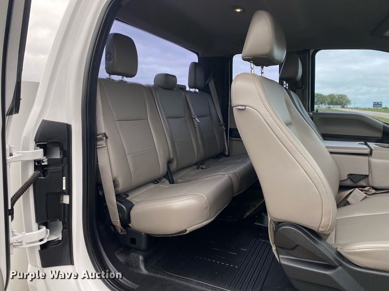 image for item DL7179 2018 Ford F250  Super Duty  SuperCab utility bed pickup truck