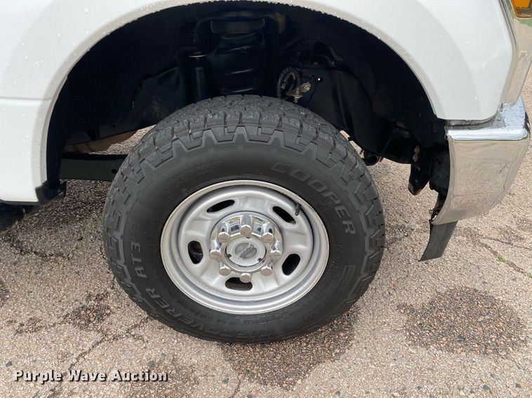 image for item DL7179 2018 Ford F250  Super Duty  SuperCab utility bed pickup truck