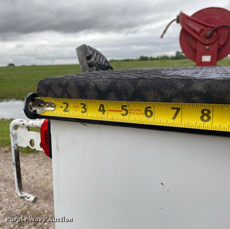 image for item DL7181 2017 Ford  F350 Super Duty  Crew Cab utility bed pickup truck