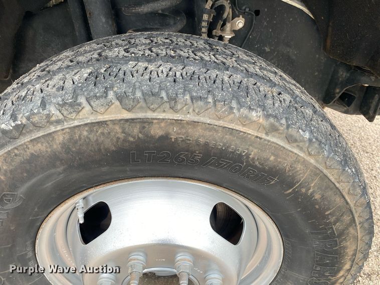 image for item DL7181 2017 Ford  F350 Super Duty  Crew Cab utility bed pickup truck