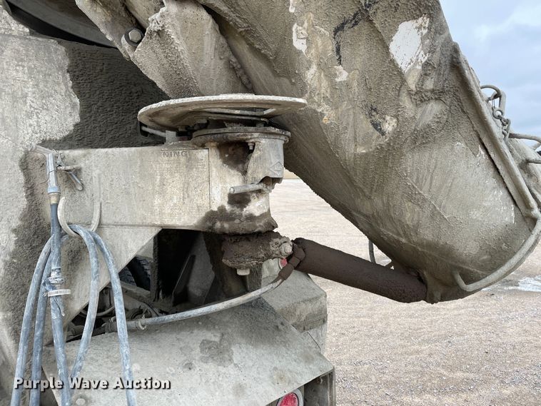 image for item DN4589 1991 Mack DM690S  ready mix truck