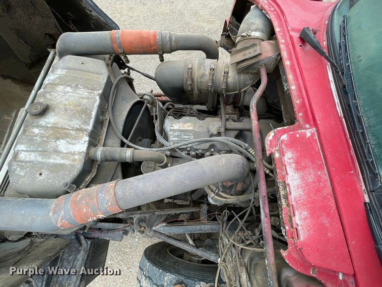 image for item DN4589 1991 Mack DM690S  ready mix truck