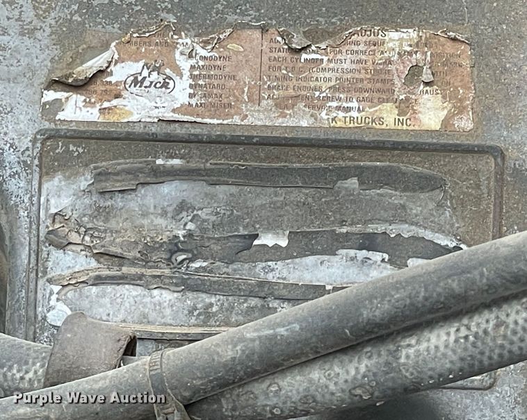 image for item DN4589 1991 Mack DM690S  ready mix truck