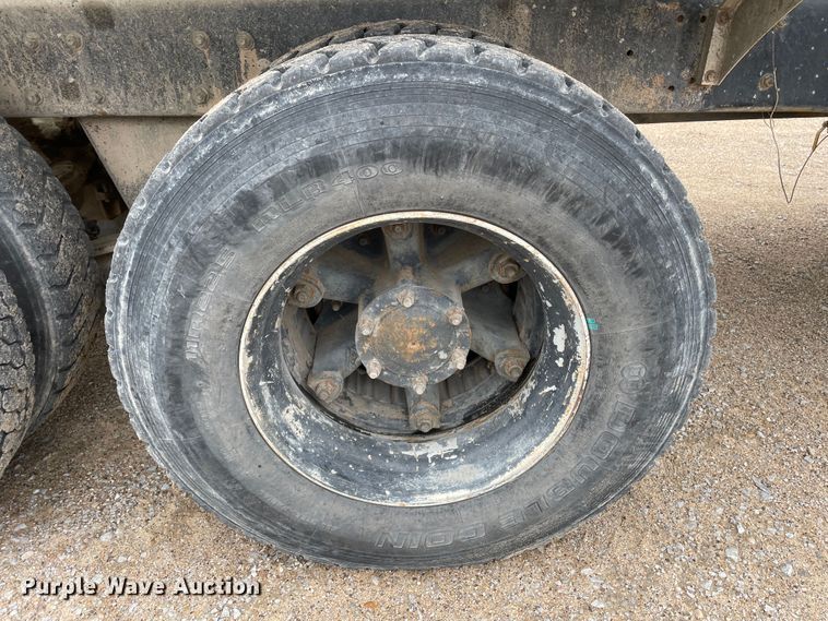 image for item DN4589 1991 Mack DM690S  ready mix truck