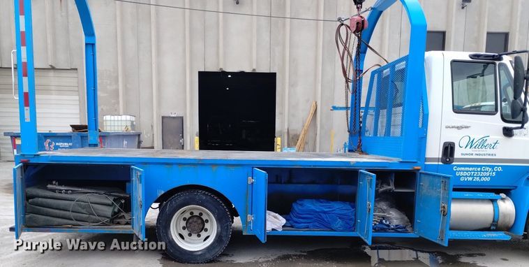 image for item DN6415 2012 International DuraStar 4300  flatbed truck