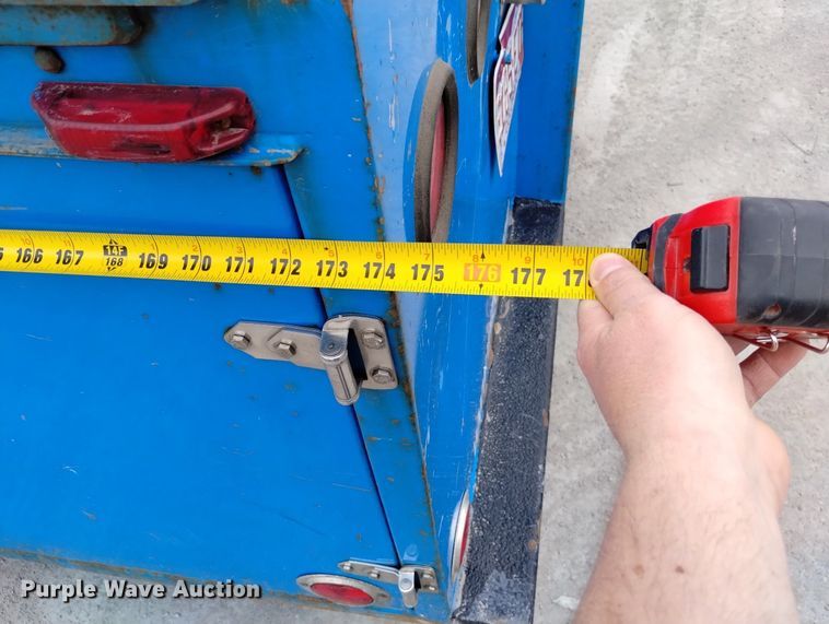 image for item DN6415 2012 International DuraStar 4300  flatbed truck