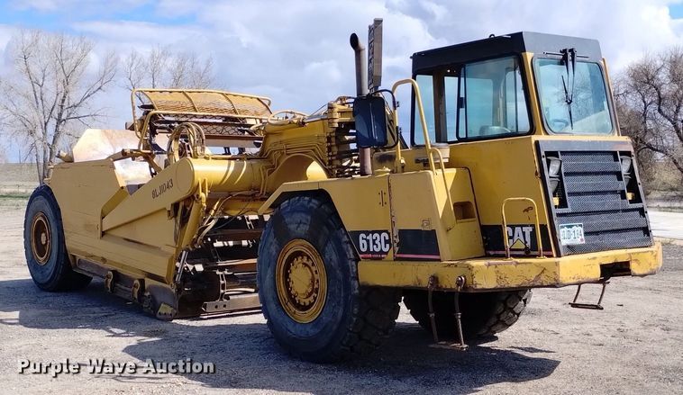 image for item DN6416 1995 Caterpillar 613C Series II  elevating scraper