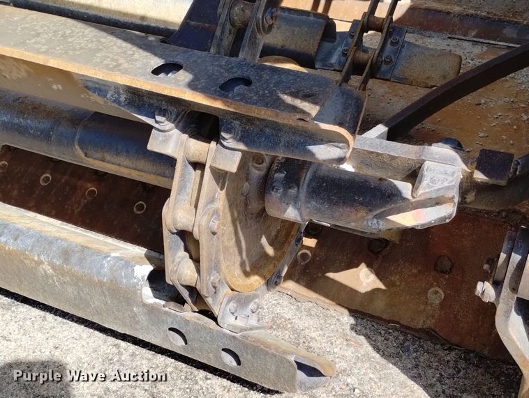 image for item DN6416 1995 Caterpillar 613C Series II  elevating scraper