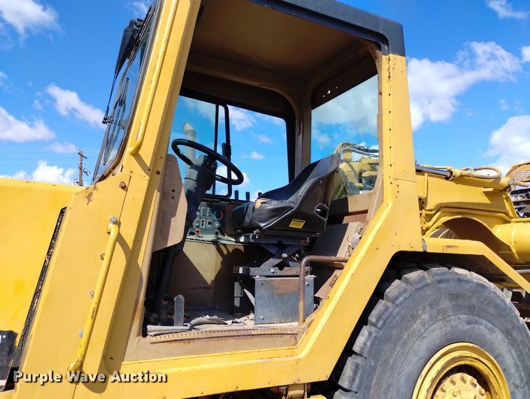 image for item DN6416 1995 Caterpillar 613C Series II  elevating scraper