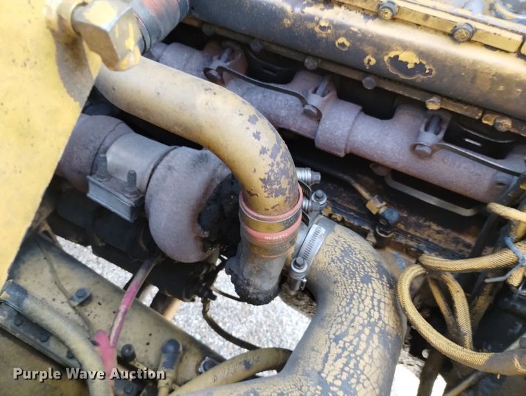 image for item DN6416 1995 Caterpillar 613C Series II  elevating scraper