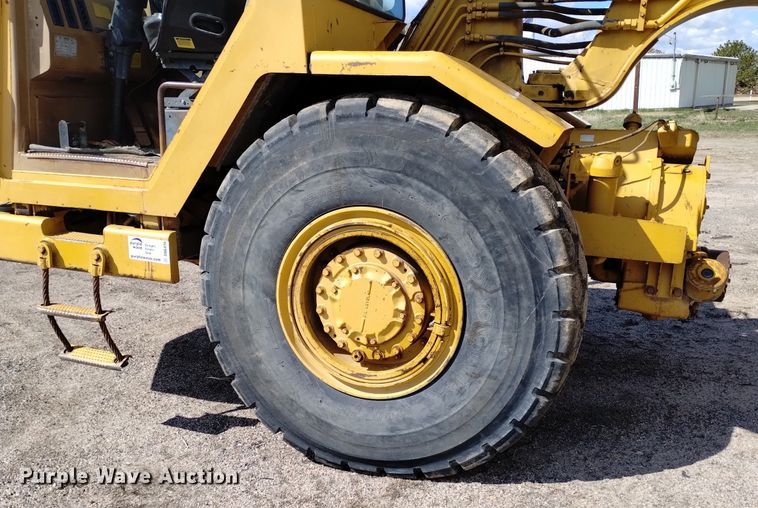 image for item DN6416 1995 Caterpillar 613C Series II  elevating scraper