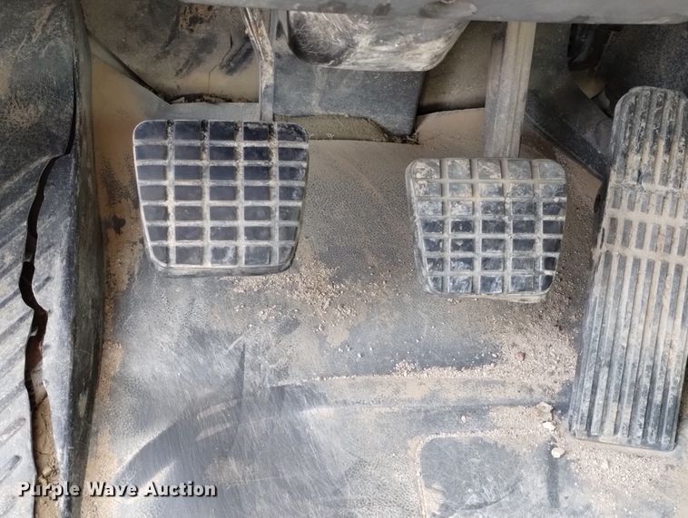 image for item DN6417 2007 Freightliner Business Class M2  water truck