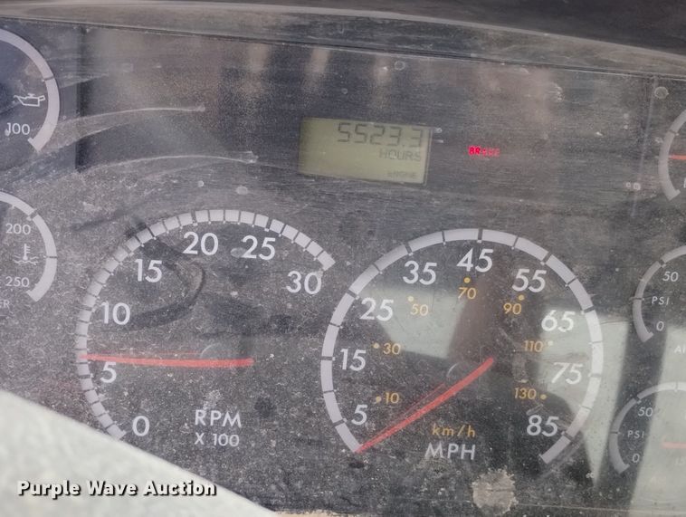 image for item DN6417 2007 Freightliner Business Class M2  water truck