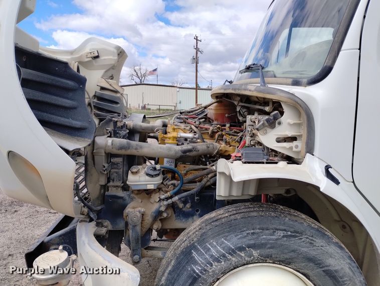 image for item DN6417 2007 Freightliner Business Class M2  water truck