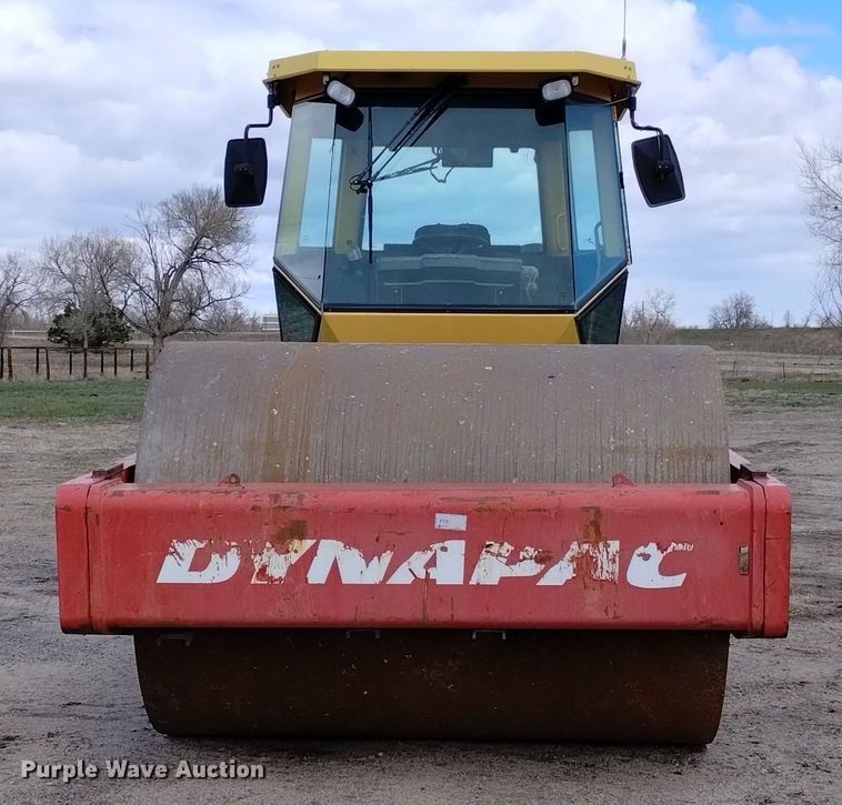 image for item DN6418 Dynapac CA602D  single drum vibratory roller