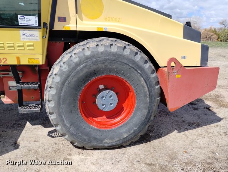 image for item DN6418 Dynapac CA602D  single drum vibratory roller